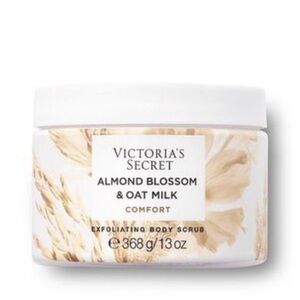 NEW! VICTORIA’S SECRET ALMOND BLOSSOM & OAT MILK BODY SCRUB
